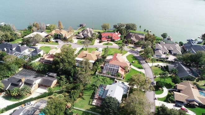 Beautiful houses for sale in Lakeland Florida