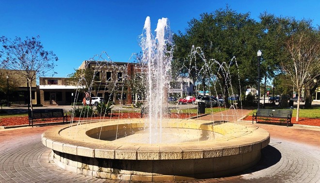 Central Park in Winter Haven, FL during winter