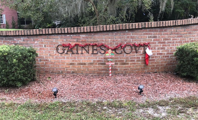 Gaines Cove Community Sign