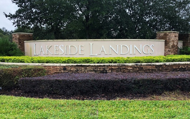 Lakeside Landings Community Sign