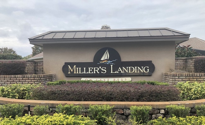 Millers Landing Community Sign