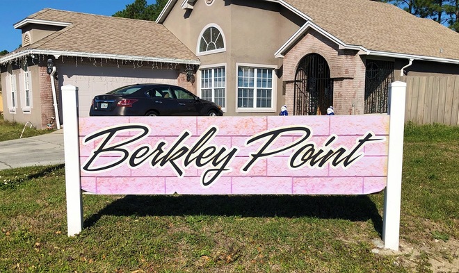 Berkley Point Community Sign